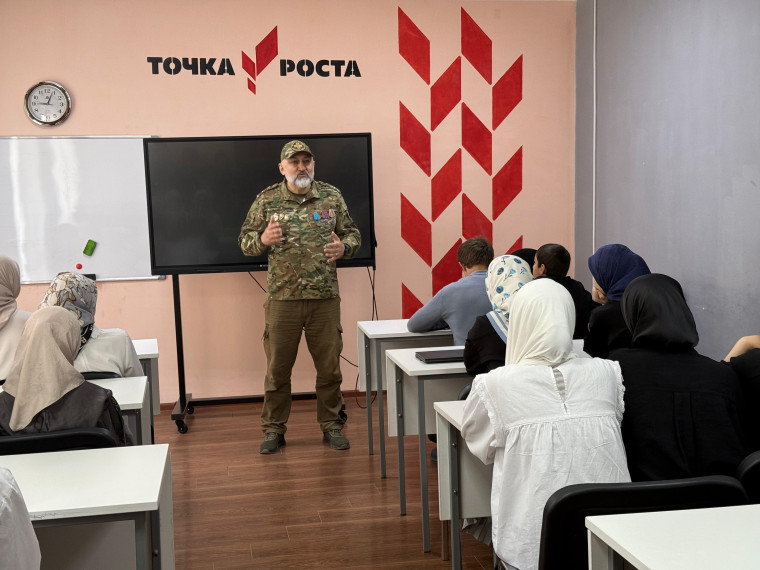 «Герои среди нас».